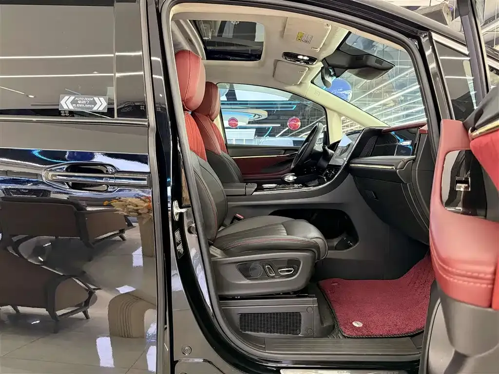 GAC Motor Trumpchi E9 — фото 7
