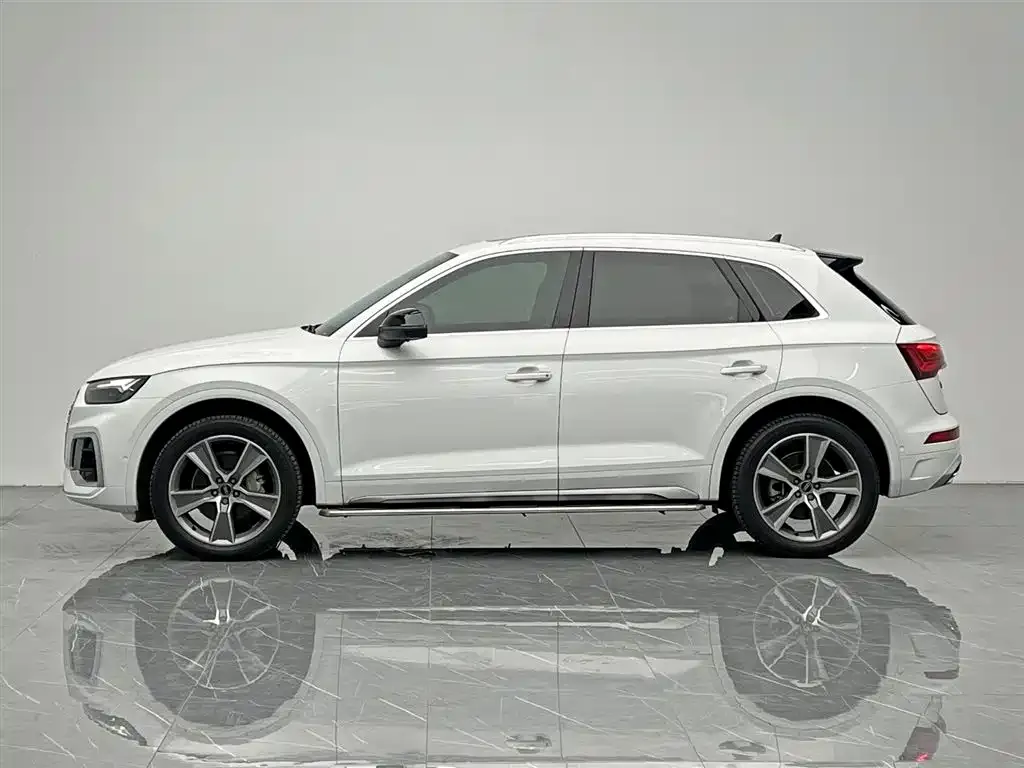 Audi Q5L 2021 из CN, фото 6