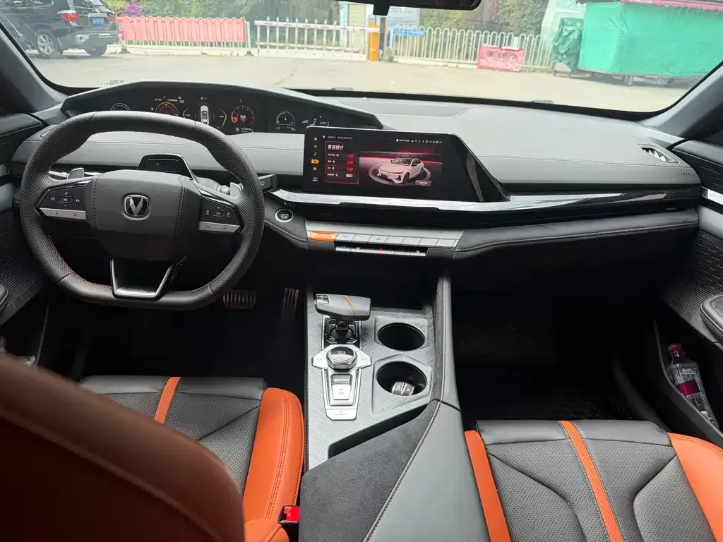Changan UNI-V 2024 из CN, фото 10