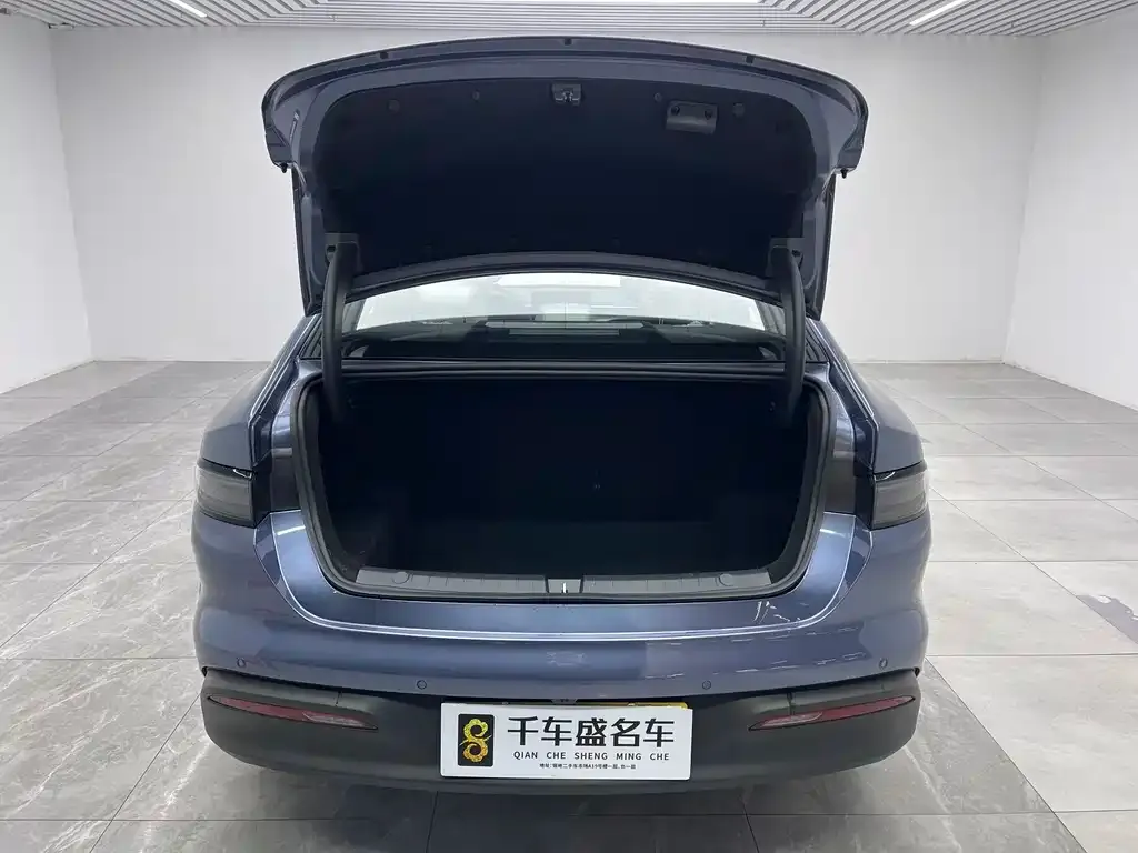BYD Seal 05 DM-i — фото 10