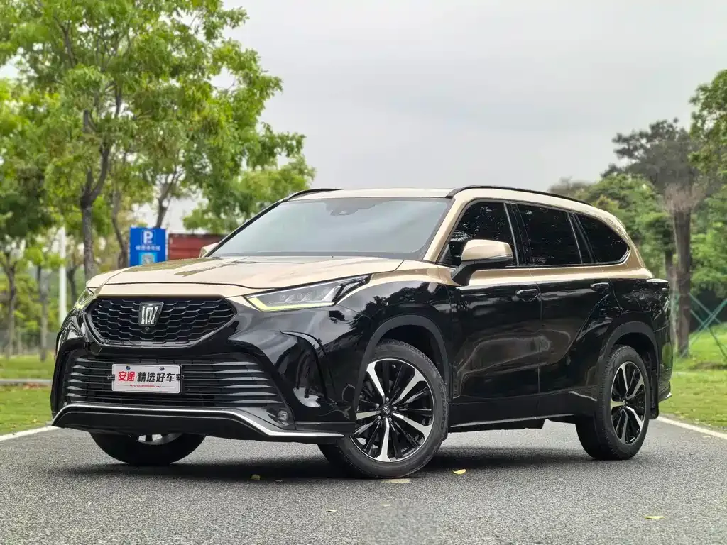Toyota Crown Kluger