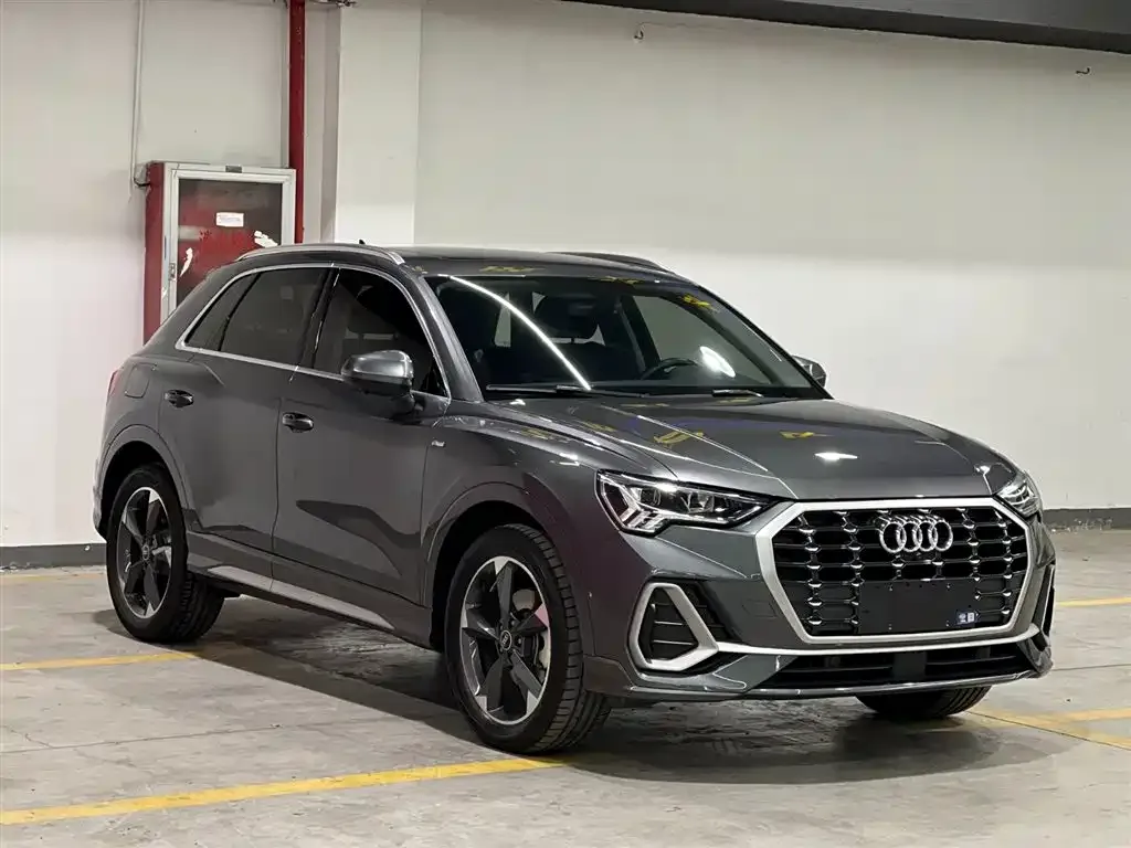 Audi Q3 — фото 6