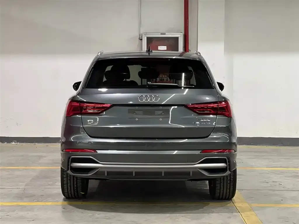 Audi Q3 — фото 3