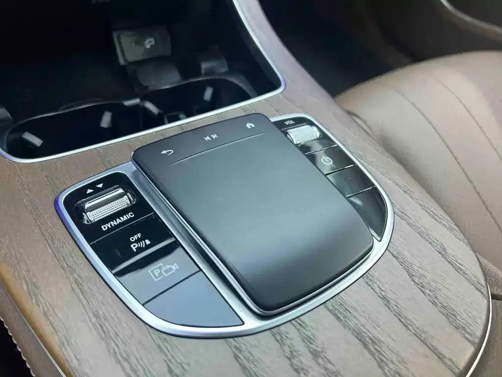 Mercedes-Benz E-Class New Energy — фото 6