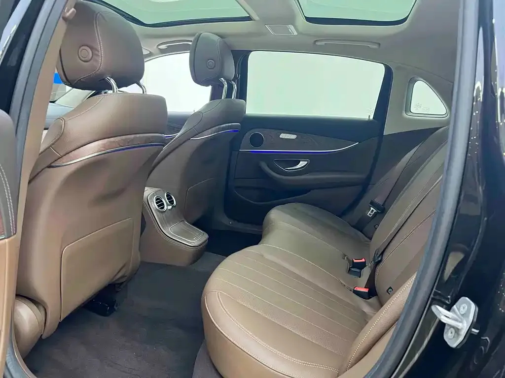 Mercedes-Benz E-Class New Energy — фото 5
