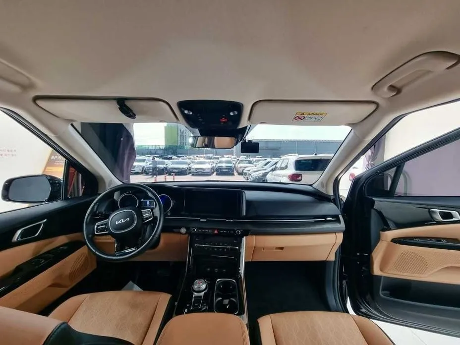 Kia Carnival 2023 из KR, фото 2