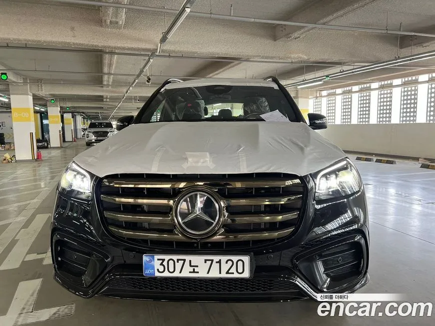 Mercedes-Benz GLS-Class — фото 1