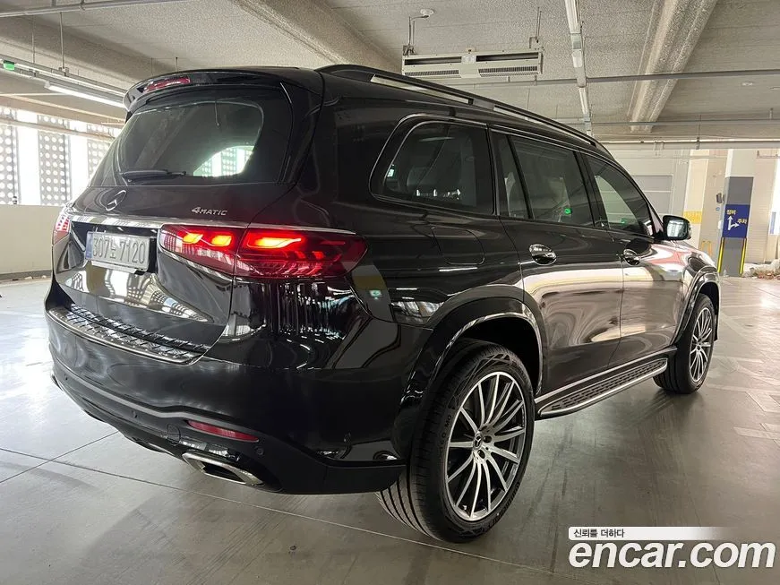 Mercedes-Benz GLS-Class — фото 10