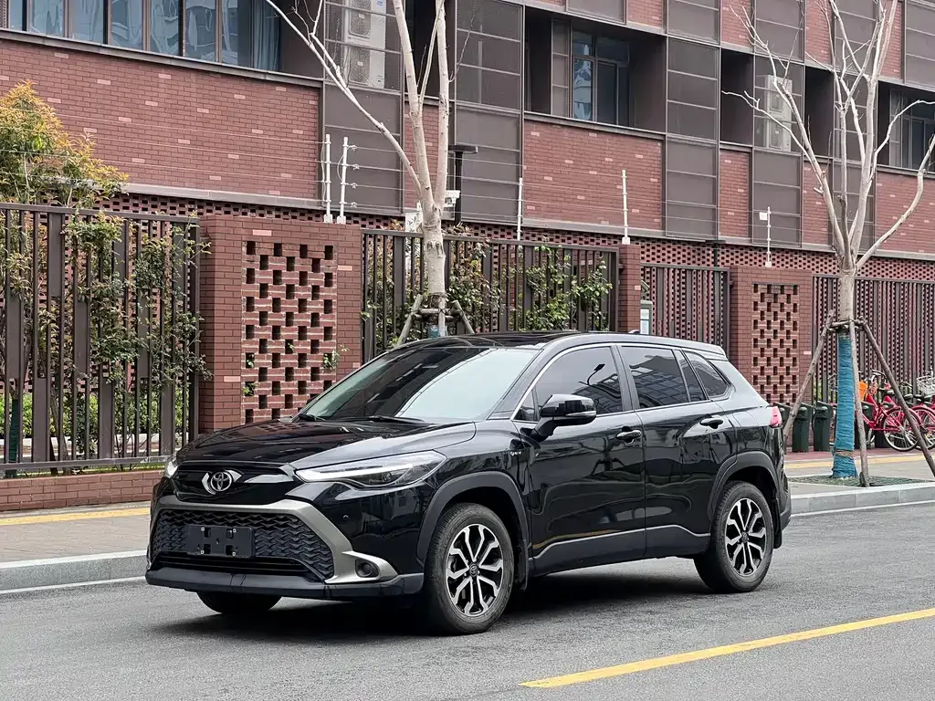 Toyota Frontlander 2024 из CN, фото 1