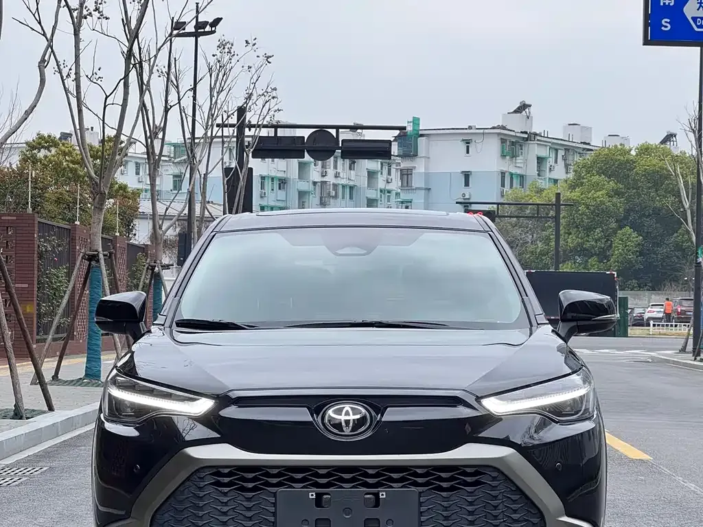 Toyota Frontlander 2024 из CN, фото 9