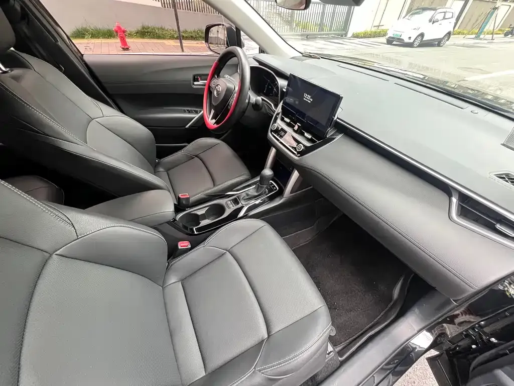 Toyota Frontlander 2024 из CN, фото 3