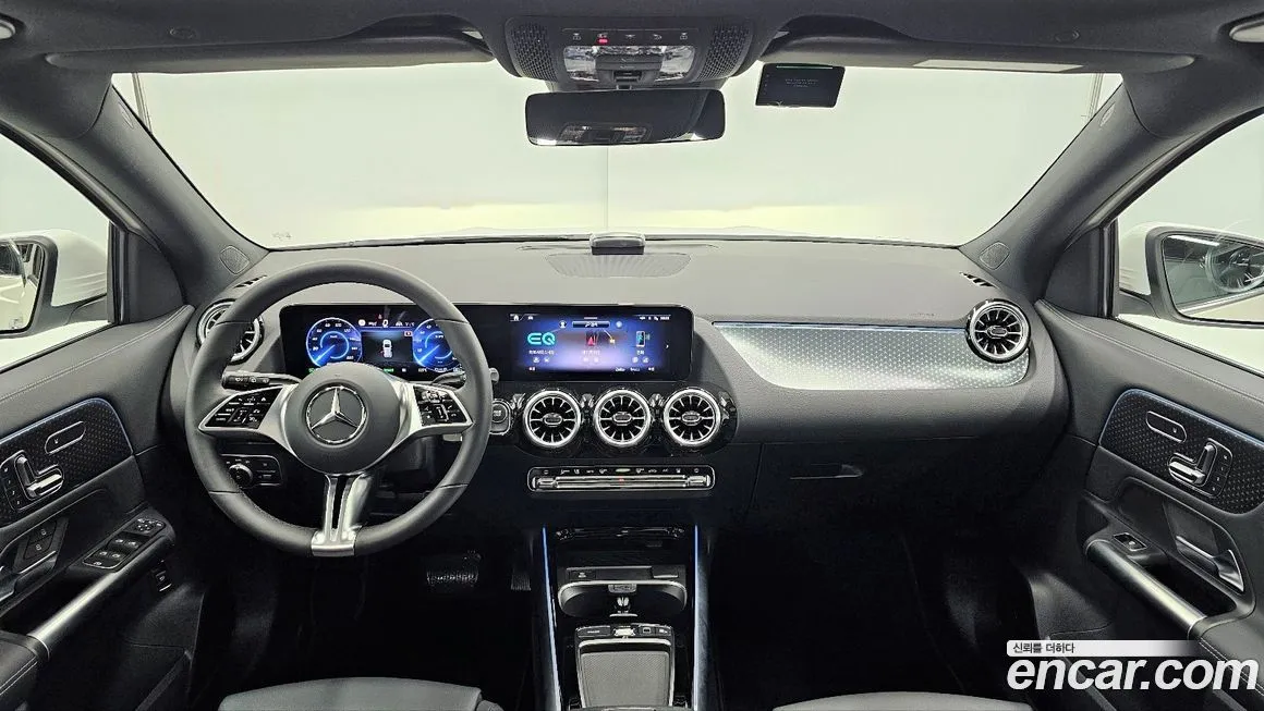 Mercedes-Benz EQA — фото 2