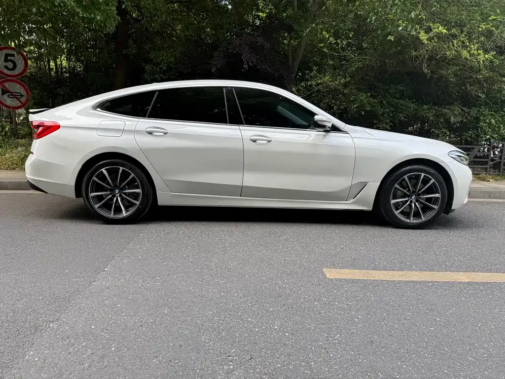 BMW 6 Series GT — фото 5