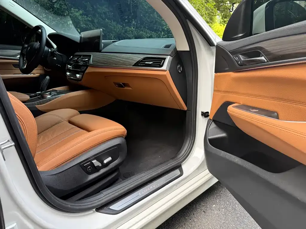 BMW 6 Series GT — фото 2