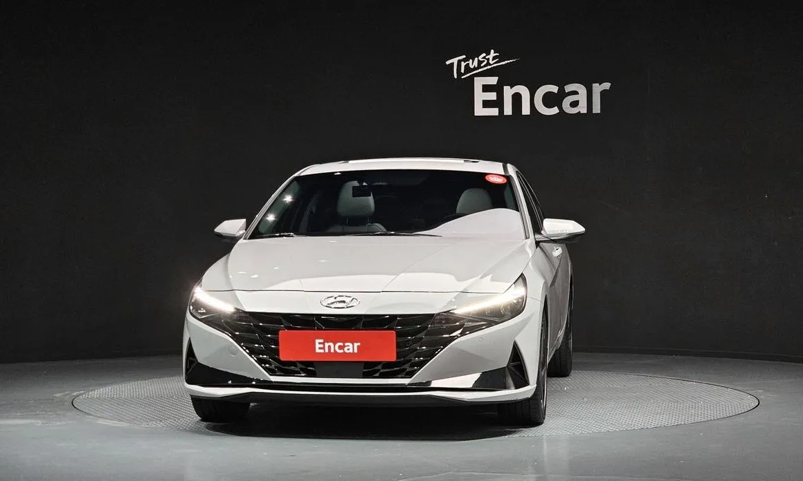 Hyundai AVANTE — фото 4