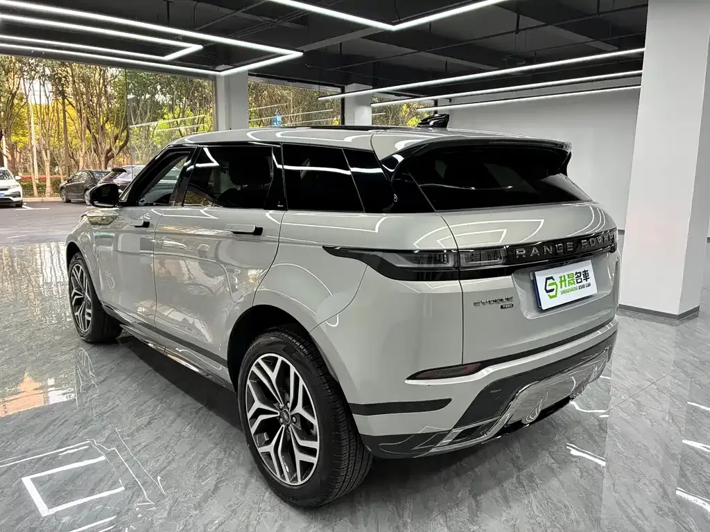 Land Rover Evoque — фото 6
