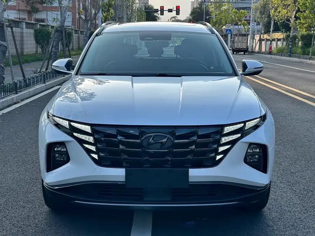 Hyundai Tucson — фото 9