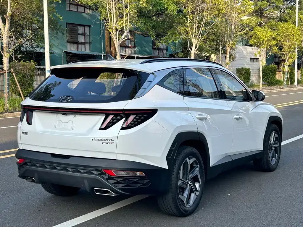 Hyundai Tucson — фото 8
