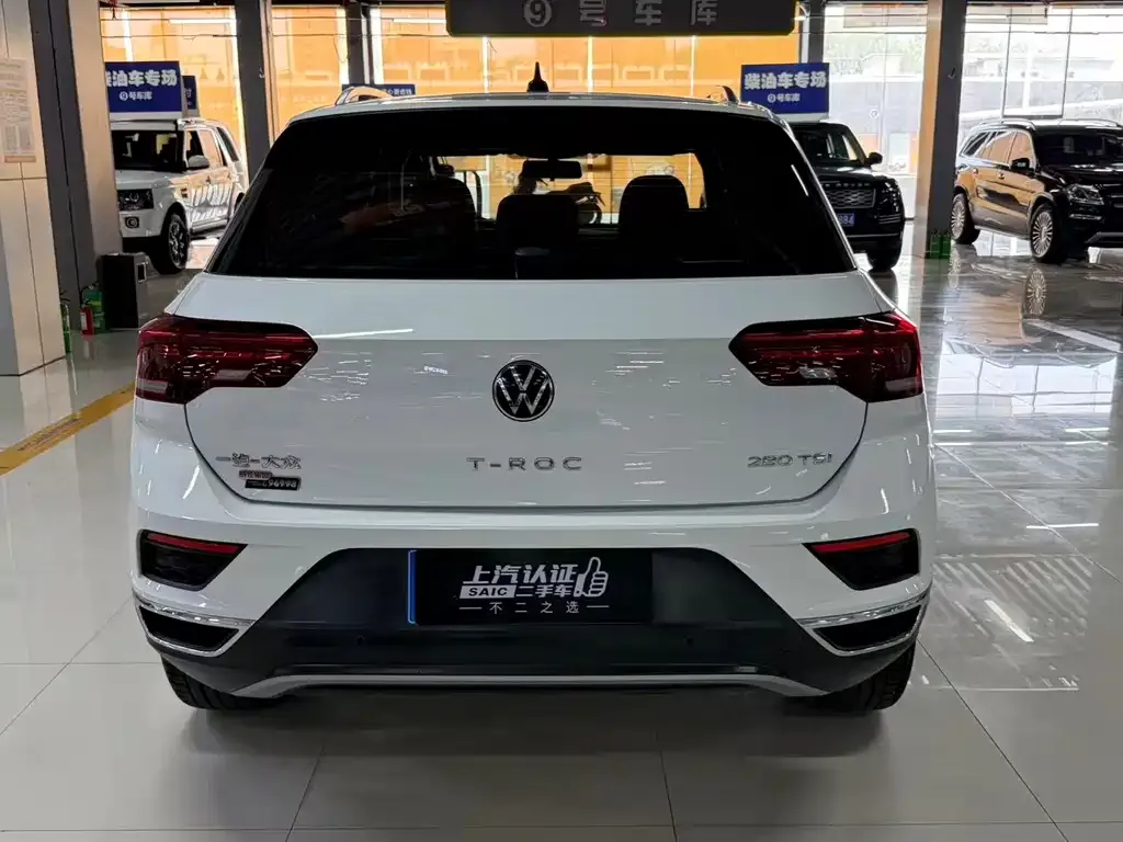 Volkswagen T-Roc — фото 5