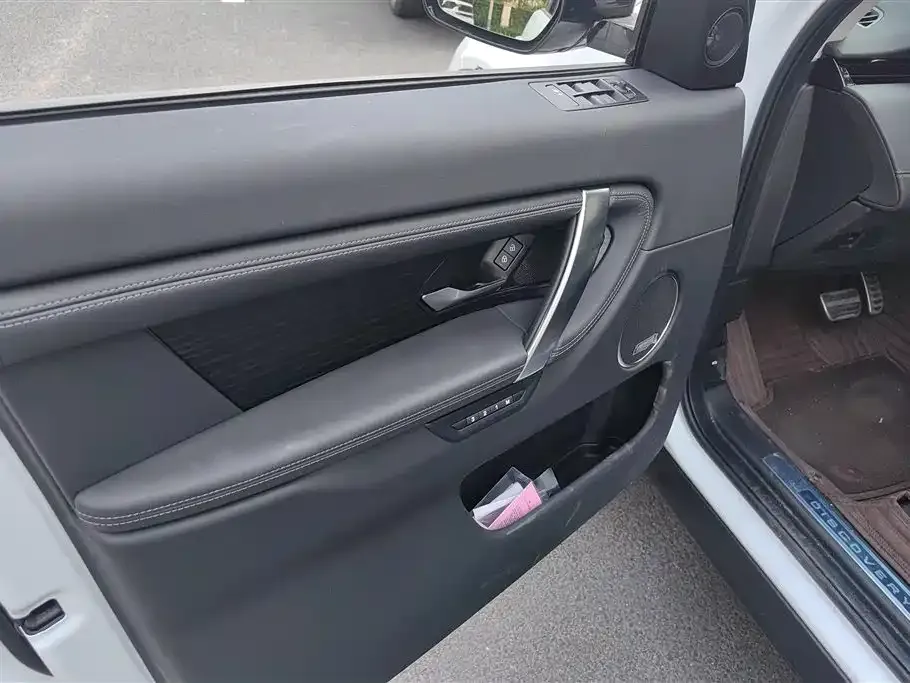 Land Rover Discovery Sport 2023 из CN, фото 9