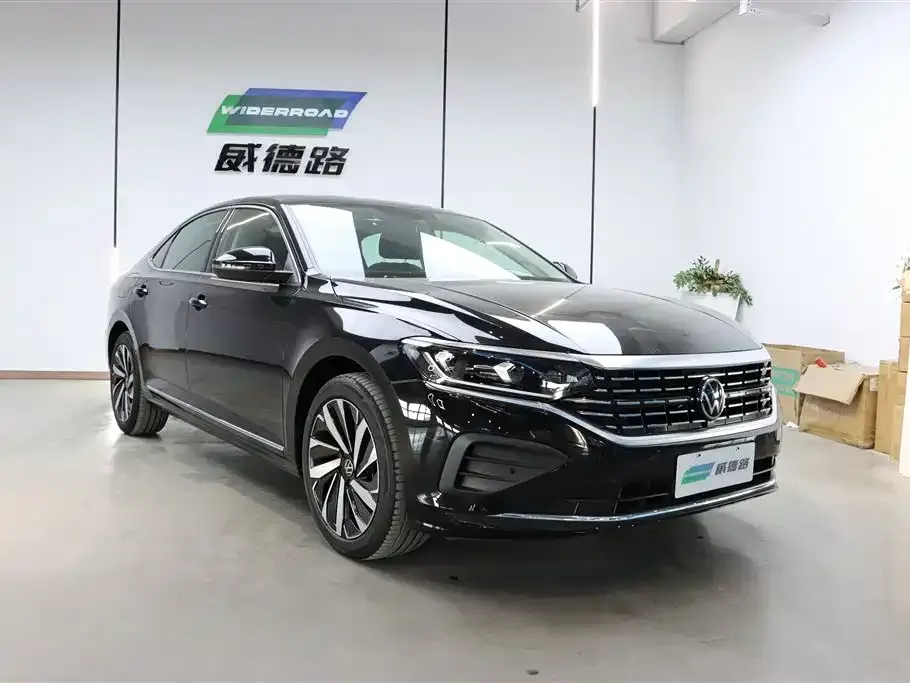 Volkswagen Passat — фото 5
