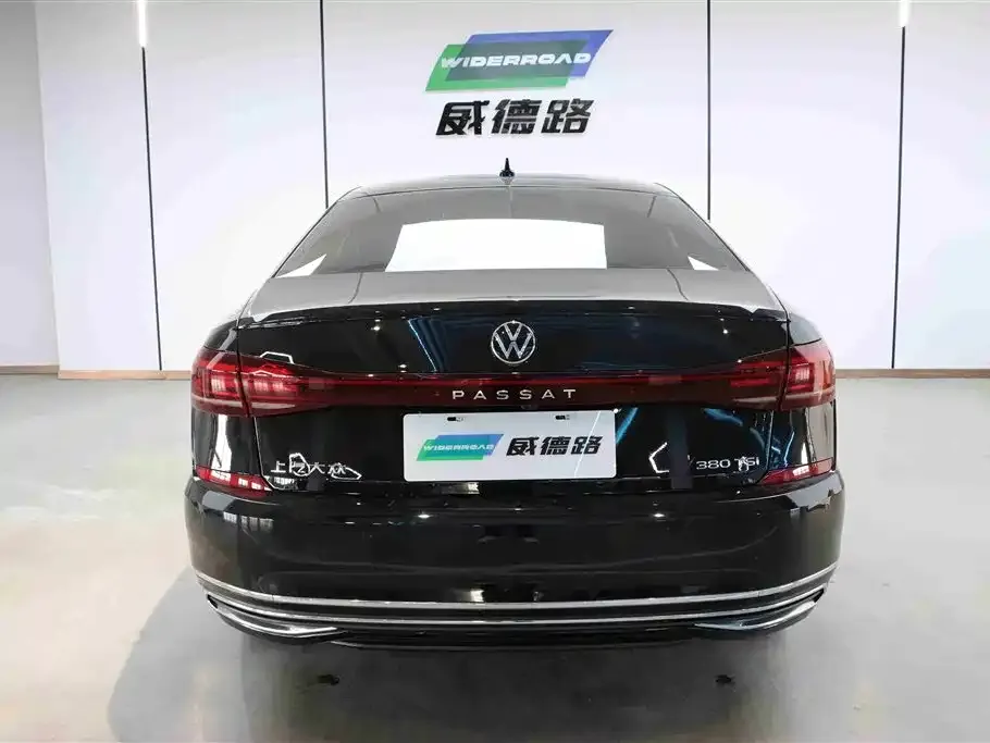 Volkswagen Passat — фото 8