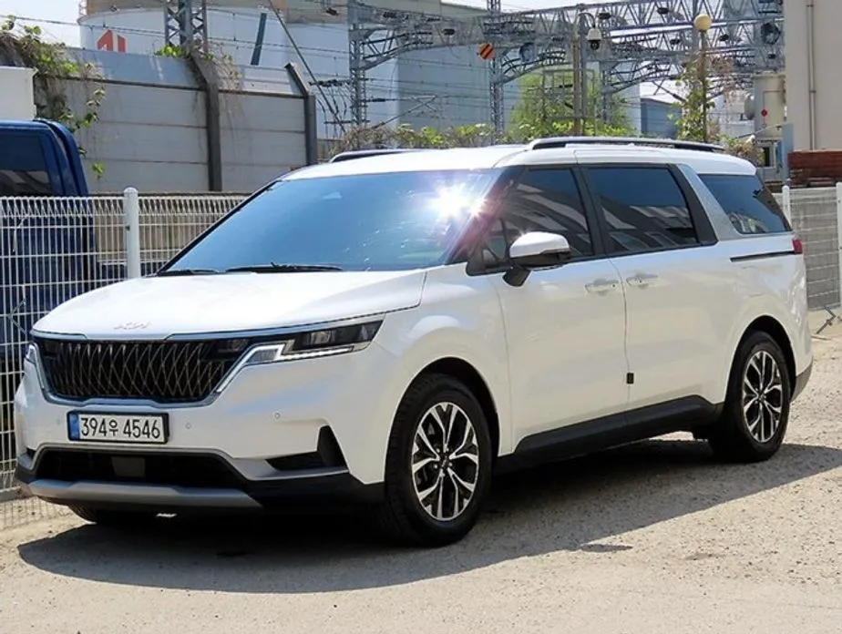 Kia Carnival 2023 из KR, фото 6