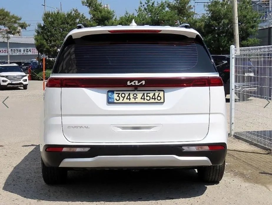 Kia Carnival 2023 из KR, фото 2