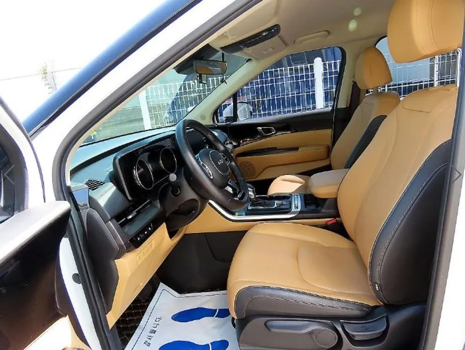 Kia Carnival 2023 из KR, фото 5