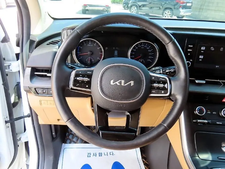 Kia Carnival 2023 из KR, фото 9
