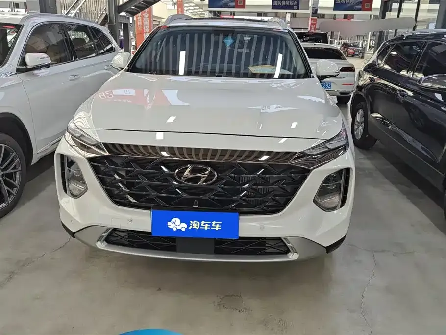 Hyundai Santa Fe 2023 из CN, фото 8