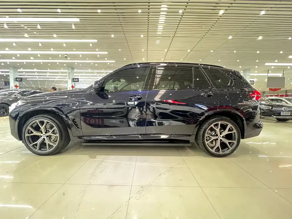 BMW X5 — фото 2