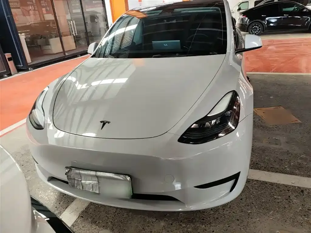 Tesla Model Y 2024 из CN, фото 5