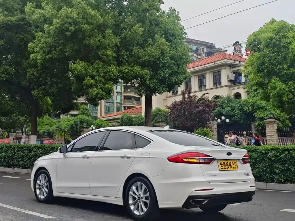 Ford Mondeo 2021 из CN, фото 4