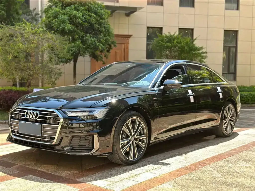 Audi A6L 2022 из CN, фото 1