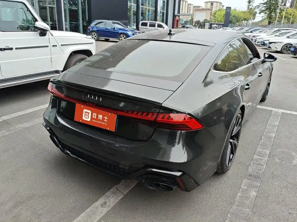 Audi A7 — фото 8