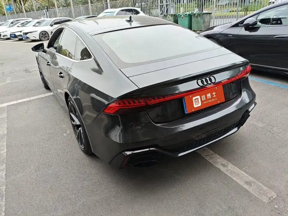 Audi A7 — фото 5