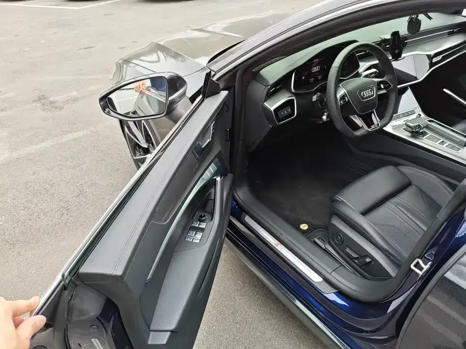 Audi A7 — фото 6