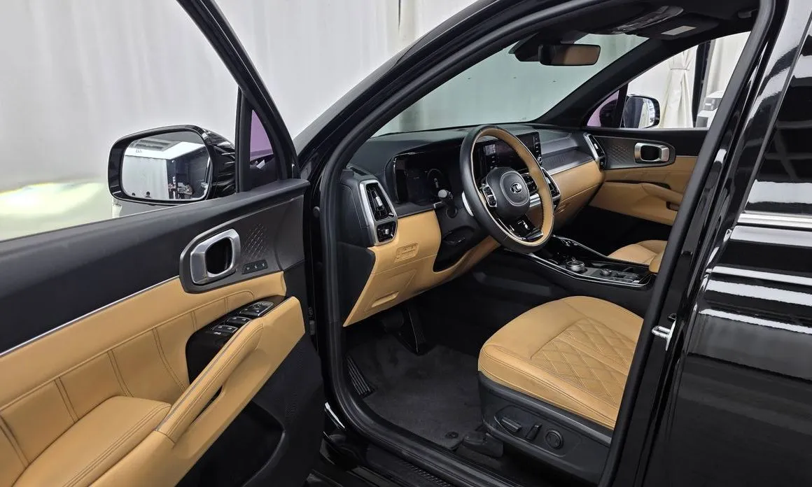 Kia Sorento — фото 8