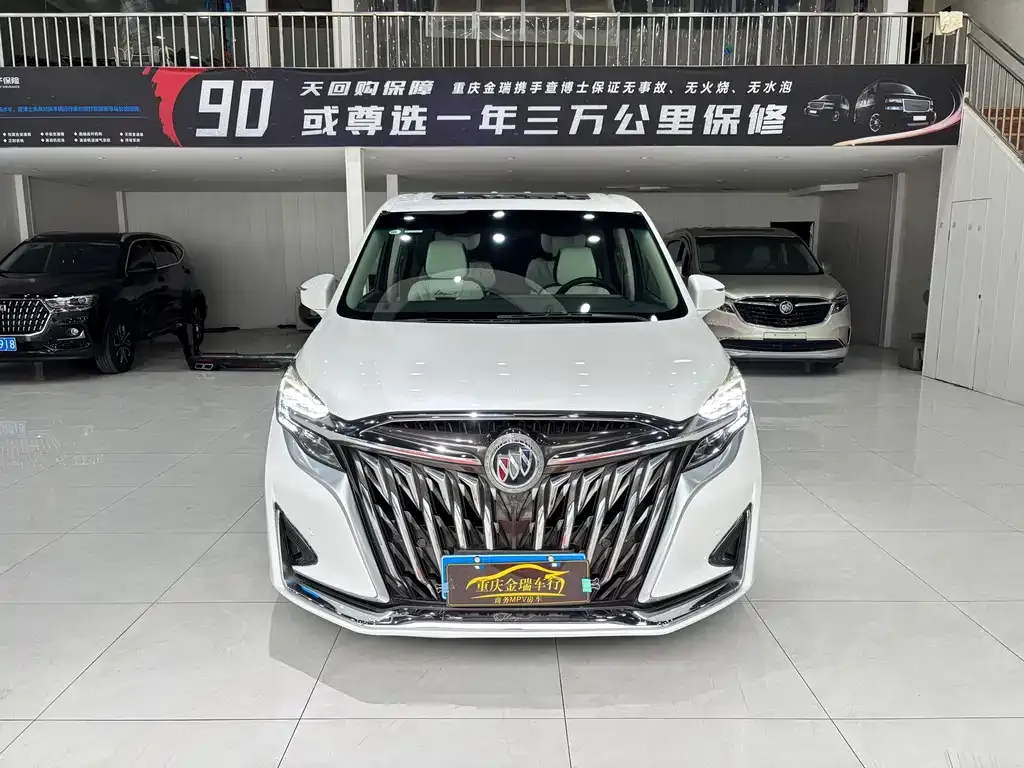Buick GL8 2021 из CN, фото 9