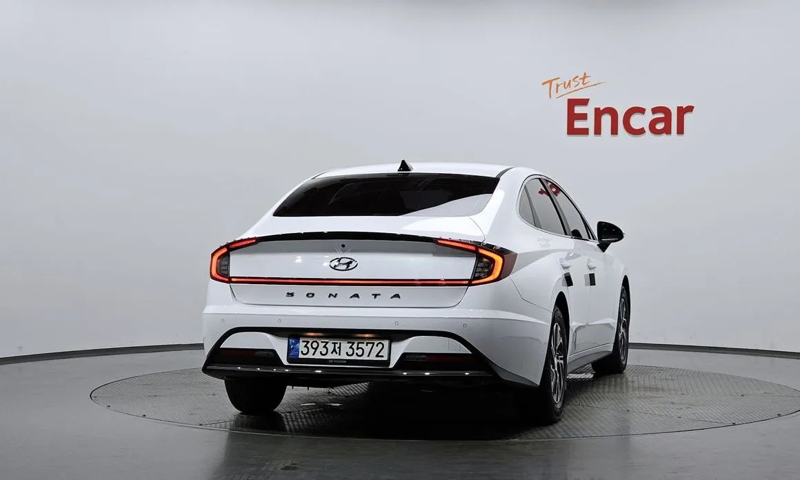 Hyundai Sonata 2023 из KR, фото 2