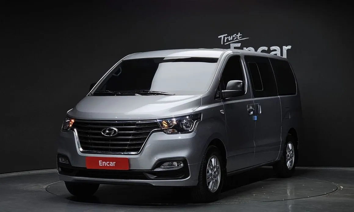 Hyundai Starex 2021 из KR, фото 1