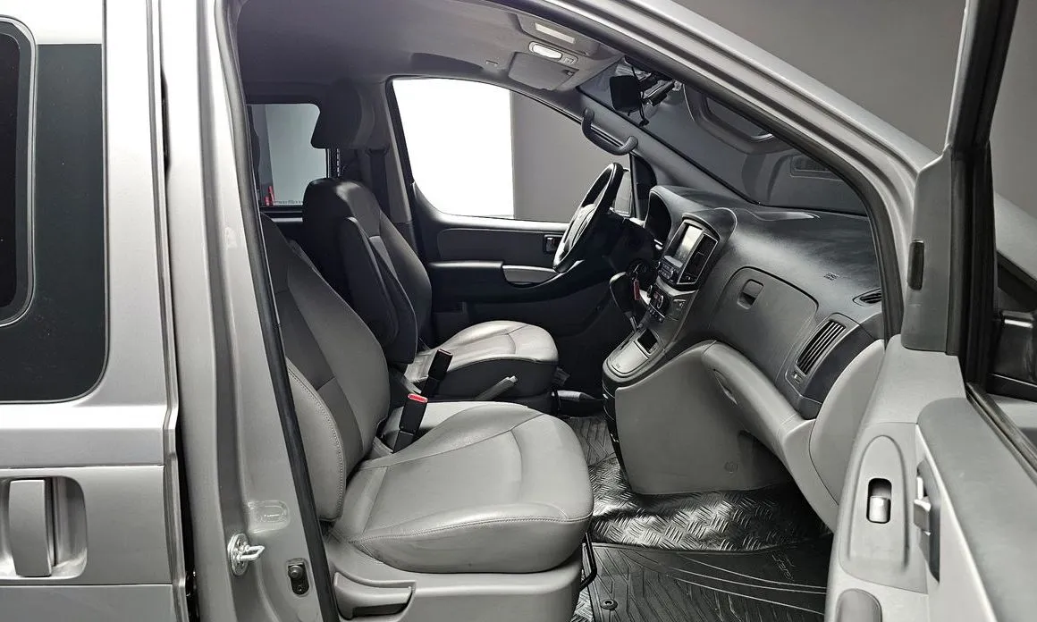 Hyundai Starex 2021 из KR, фото 9
