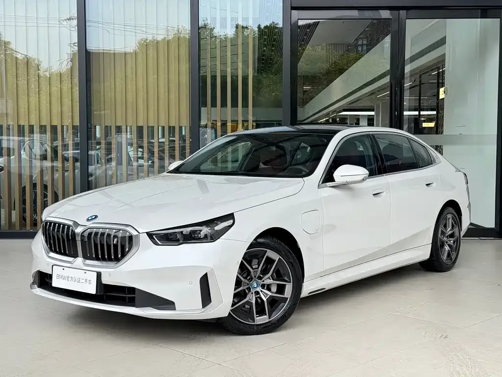 BMW i5 2024 из CN, фото 10