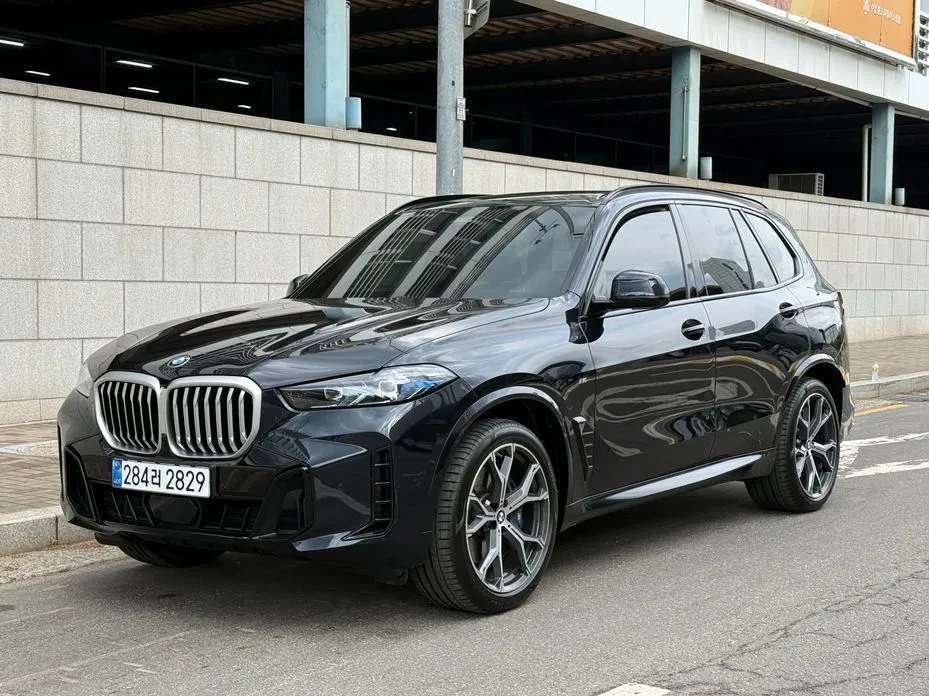 BMW X5 — фото 1