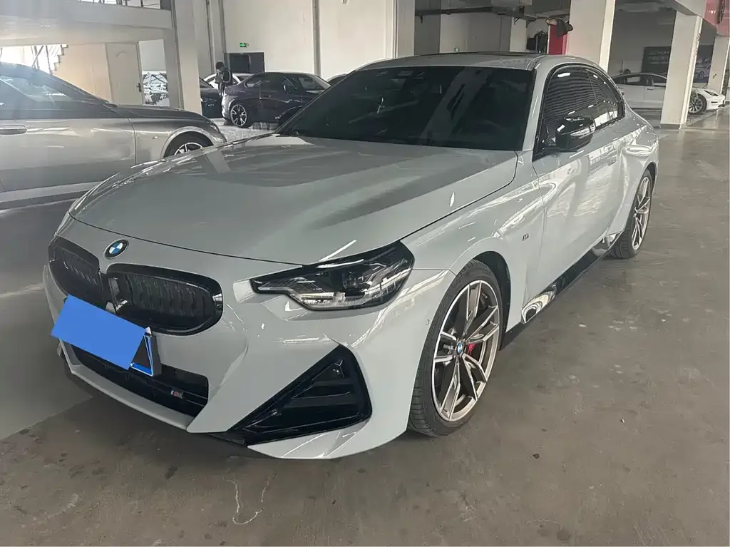 BMW M240i