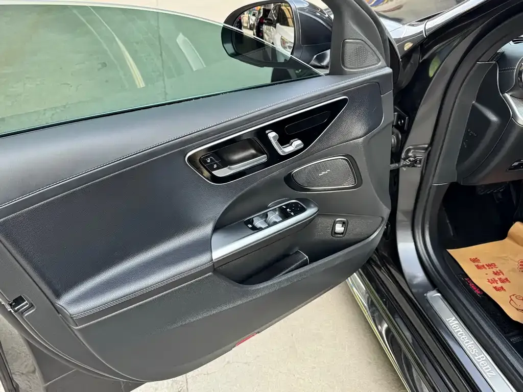 Mercedes-Benz C-Class 2022 из CN, фото 2