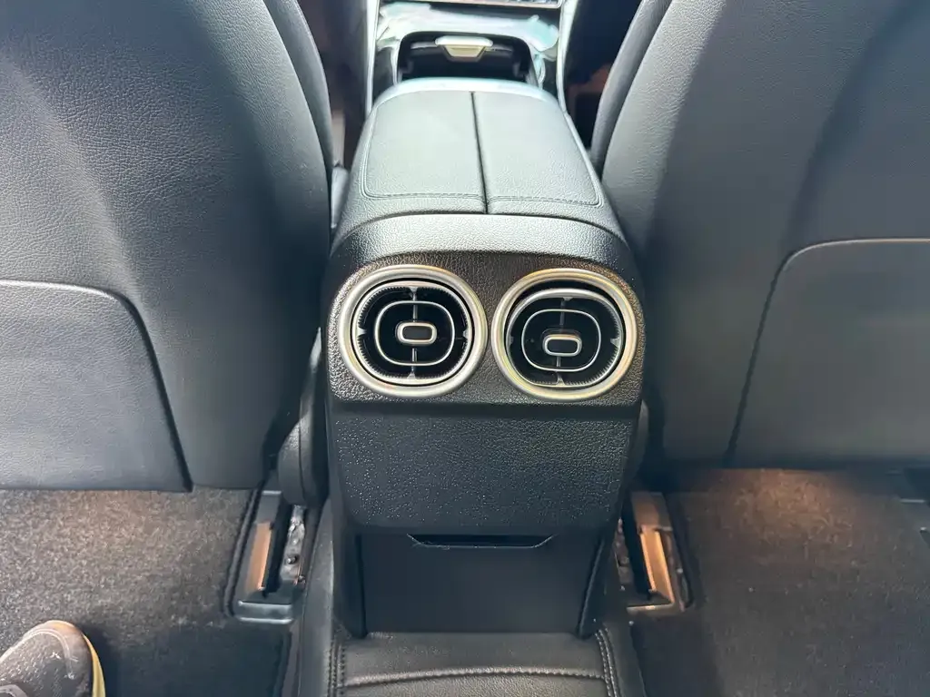 Mercedes-Benz C-Class 2022 из CN, фото 3