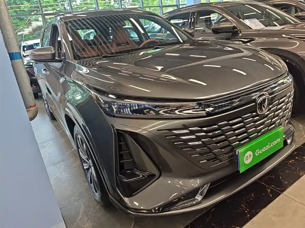 Changan CS75PLUS 2024 из CN, фото 2