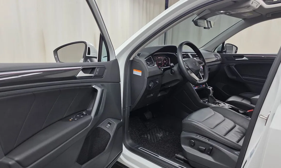 Volkswagen Tiguan 2023 из KR, фото 2
